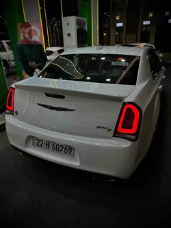 كرايسلر 300